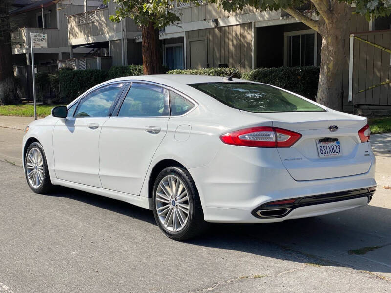 2014 Ford Fusion SE photo 8