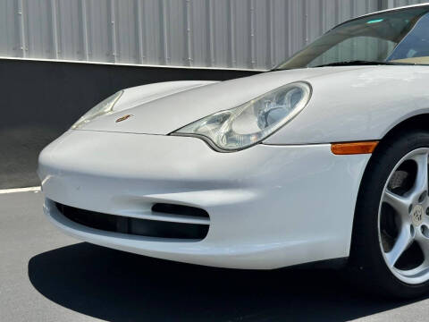 2004 Porsche 911 Carrera