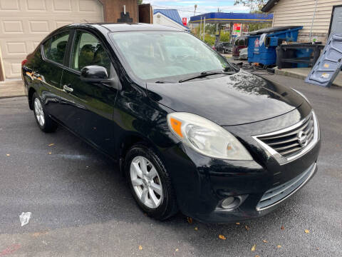 2012 Nissan Versa 1.6 S