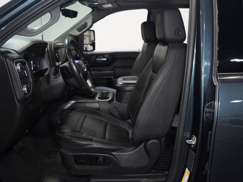 2020 GMC Sierra 2500HD Denali