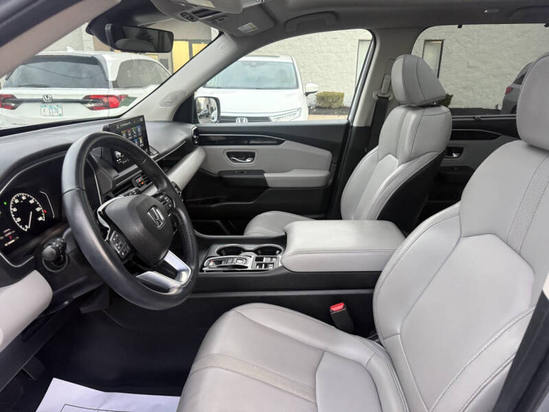 2024 Honda Pilot Touring