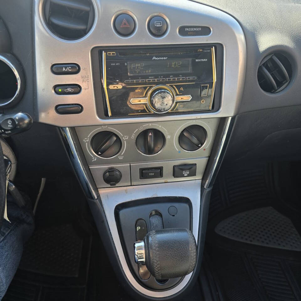 2006 Pontiac Vibe for sale at Automatch USA INC in Toledo, OH