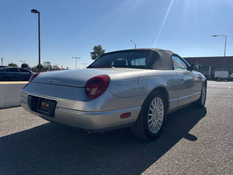 2004 Ford Thunderbird Deluxe