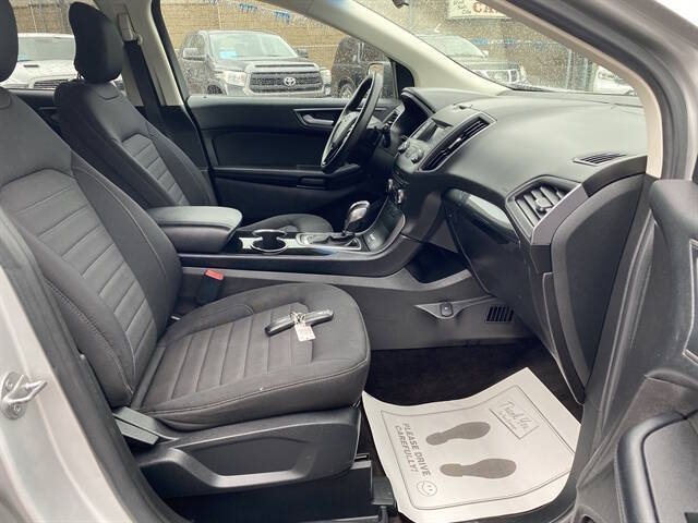 2017 Ford Edge SE