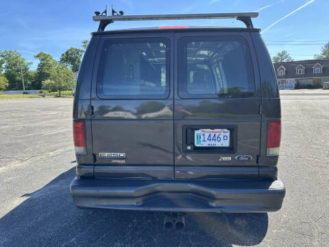 2014 Ford E-Series