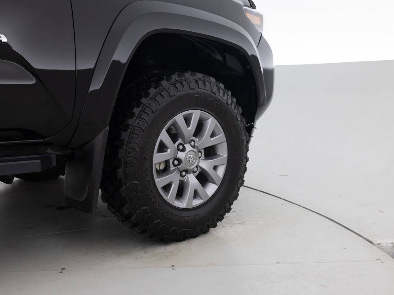 Used Car 2016 Toyota Tacoma  Sr5 V6 4x2 4dr Double Cab 5.0 Ft Sb For Sale Under $20,000 In Coal City, Illinois