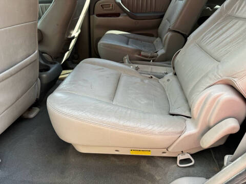 2005 Toyota Sequoia Limited