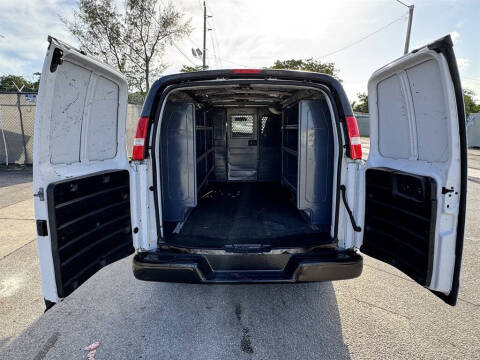 2021 Chevrolet Express 2500