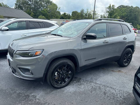 2023 Jeep Cherokee for sale at McCully's Automotive - Trucks & SUV's in Benton KY