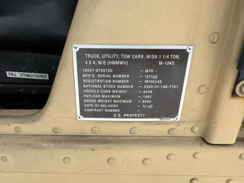 2005 AM General Hummer