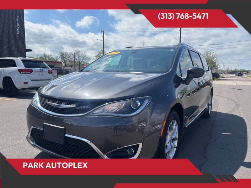 2018 Chrysler Pacifica Touring L Plus