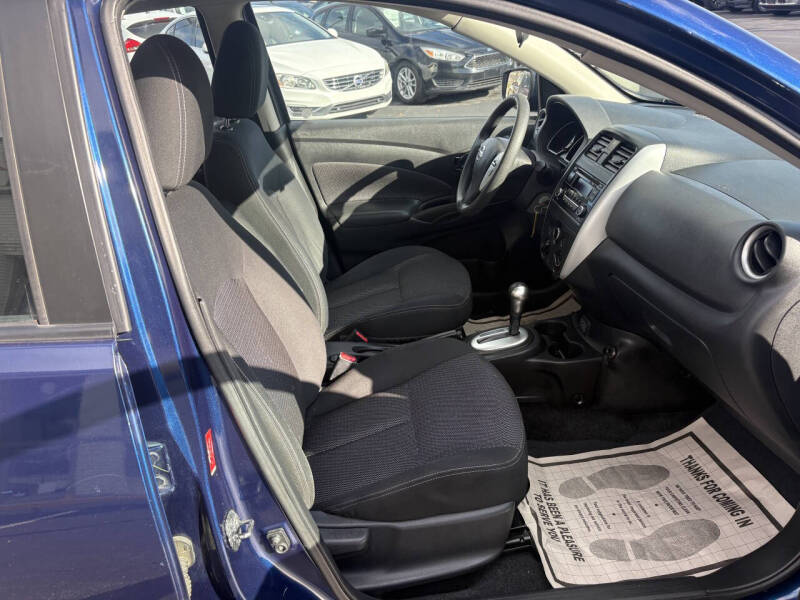 2018 Nissan Versa SV