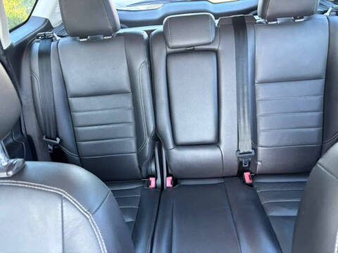 2013 Ford C-MAX Hybrid SEL