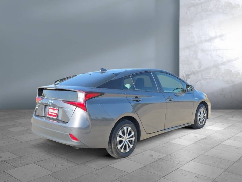 2019 Toyota Prius LE AWD-e