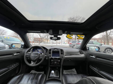 2023 Chrysler 300 S V6