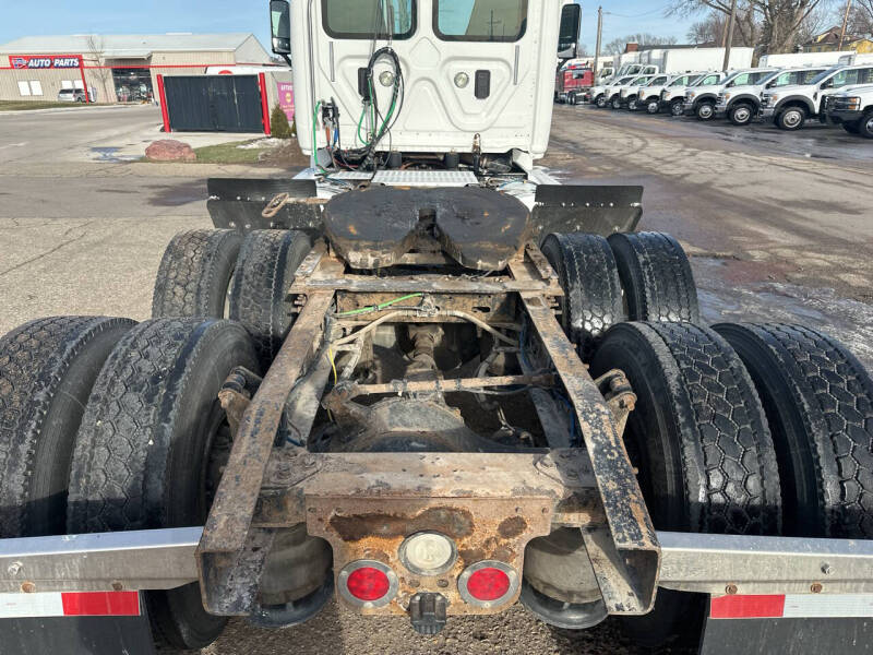 2017 Freightliner Cascadia