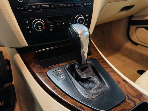 2011 BMW 3 Series 328i