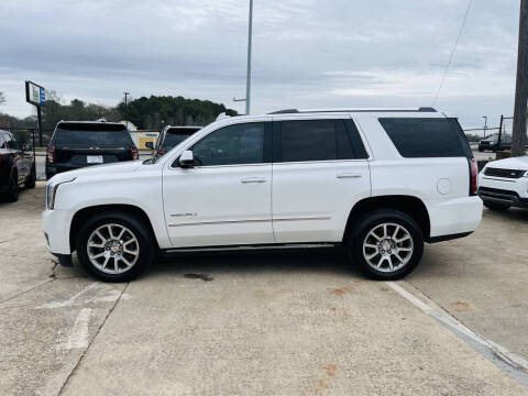 2017 GMC Yukon Denali
