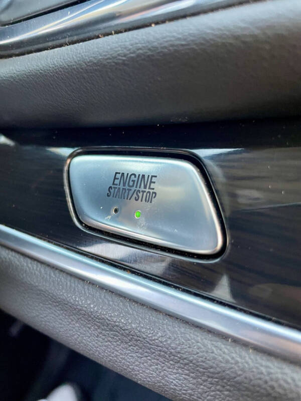 2020 Buick Enclave Essence