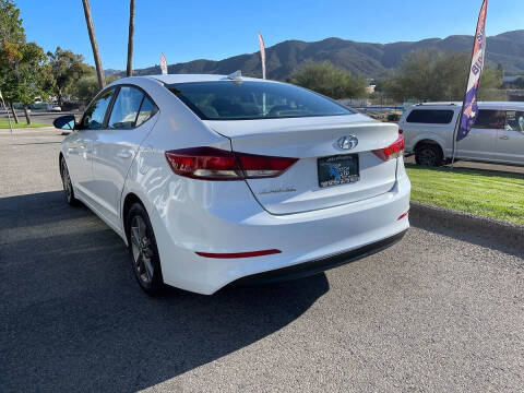 2018 Hyundai Elantra