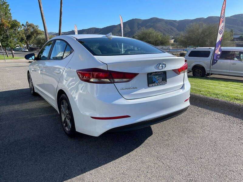 2018 Hyundai Elantra