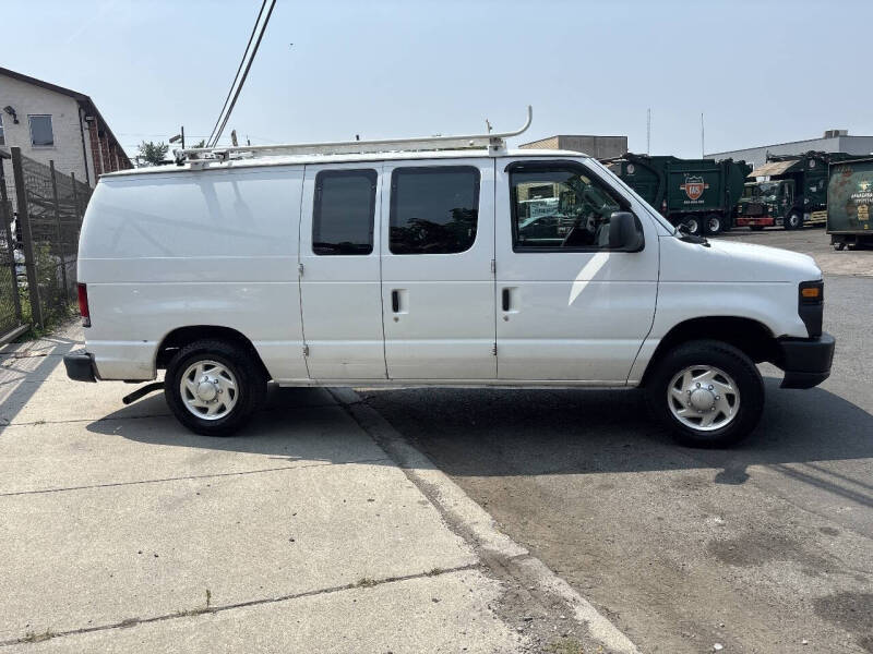 2012 Ford E-Series