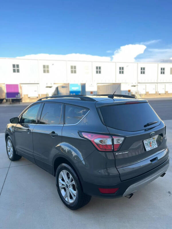 2018 Ford Escape SE