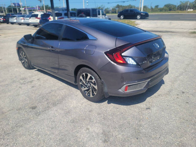 2017 Honda Civic LX-P