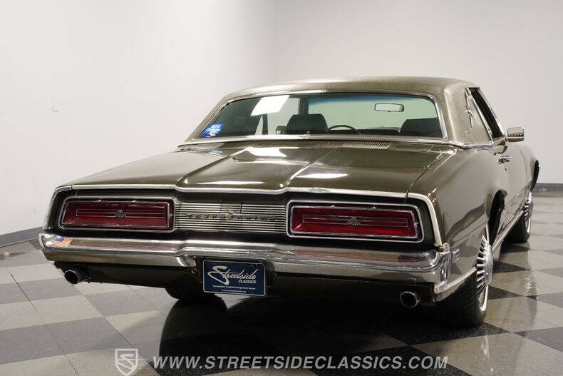 1969 Ford Thunderbird