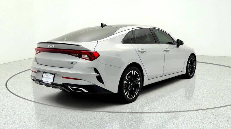 2022 Kia K5