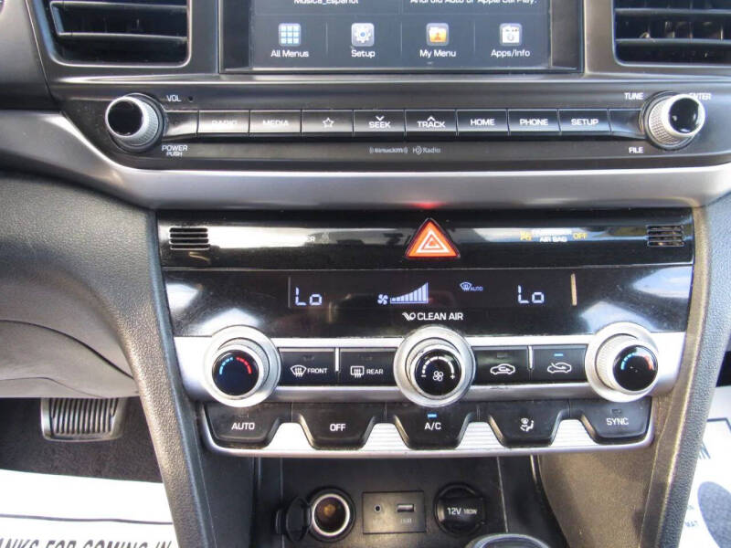 2020 Hyundai Elantra