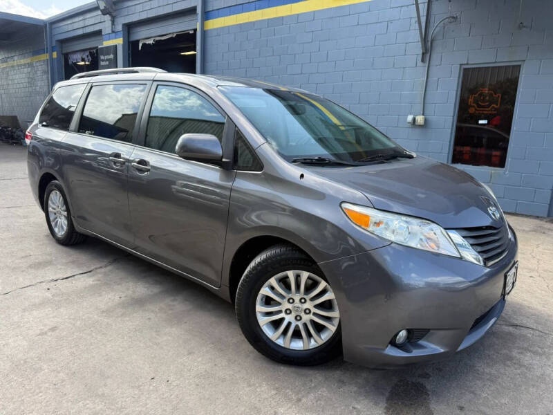 2011 Toyota Sienna