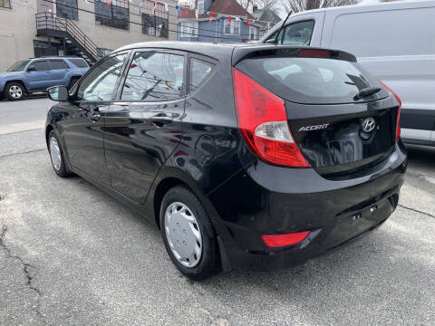 2015 Hyundai Accent GS