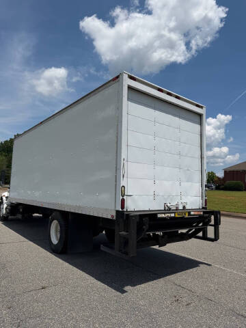 2004 International DuraStar 4300