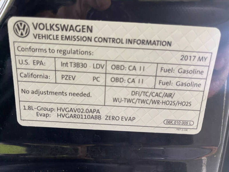 2017 Volkswagen Golf SportWagen