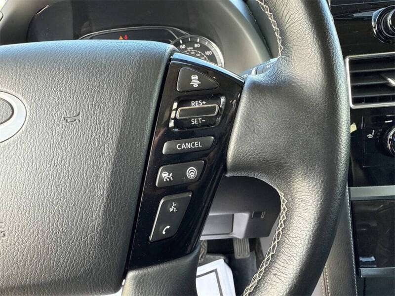 2024 Infiniti QX80 Luxe