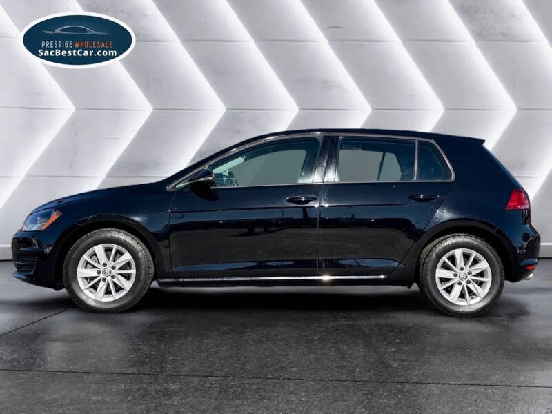 2016 Volkswagen Golf TSI S