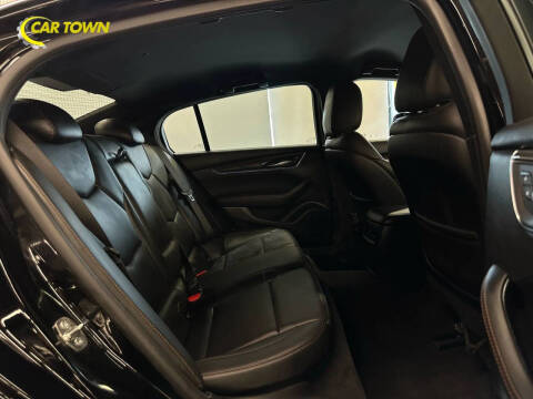 2024 Cadillac CT5 Sport