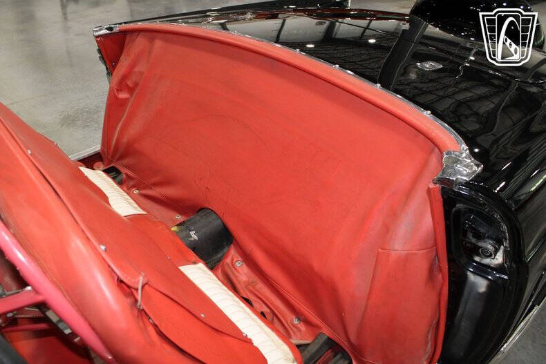 1956 Ford Thunderbird