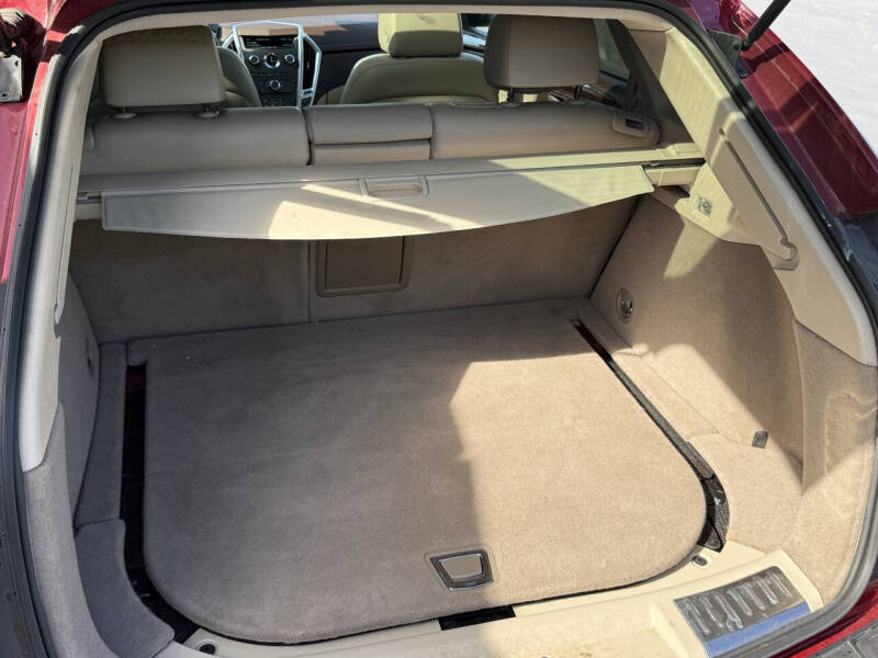 2011 Cadillac SRX Performance Collection
