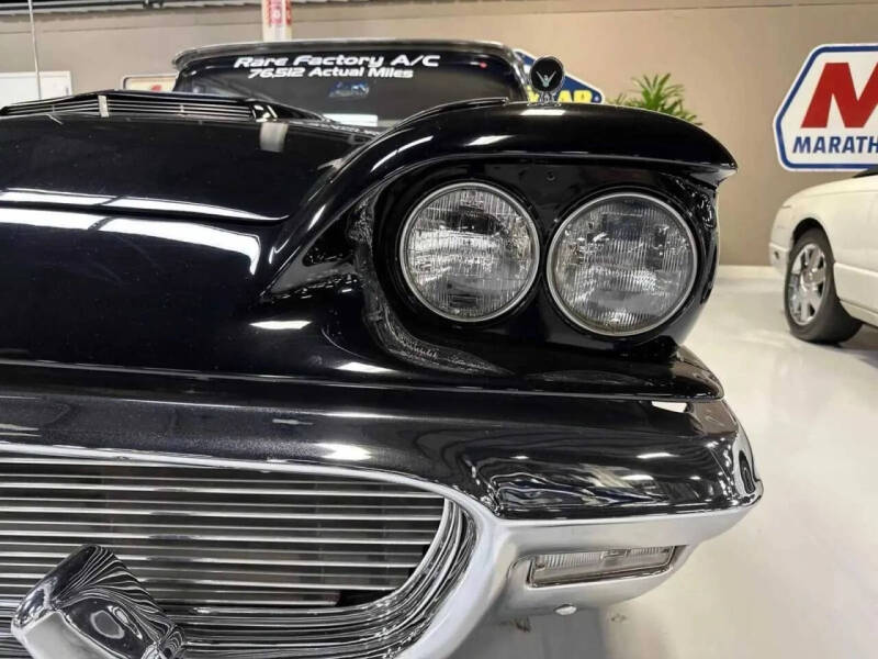 1959 Ford Thunderbird
