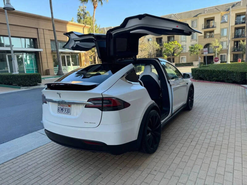 2021 Tesla Model X Long Range Plus