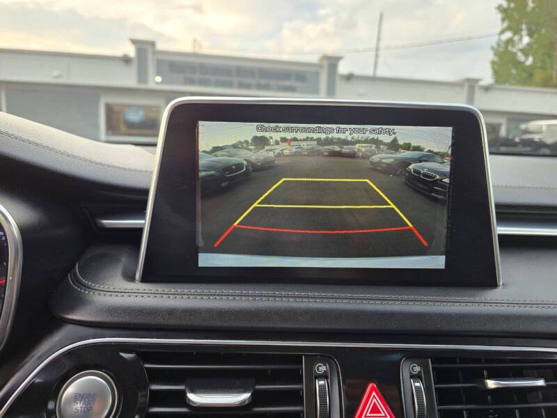 2020 Genesis G70 2.0T