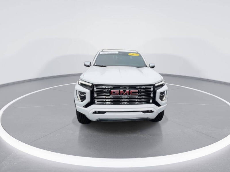 2024 GMC Canyon Denali
