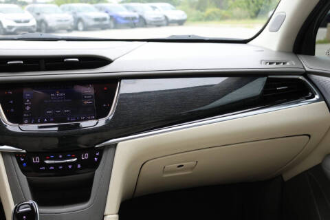 2022 Cadillac XT6 Premium Luxury