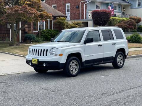 2015 Jeep Patriot for sale at Reis Motors LLC in Lawrence NY