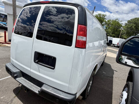 2018 Chevrolet Express 2500