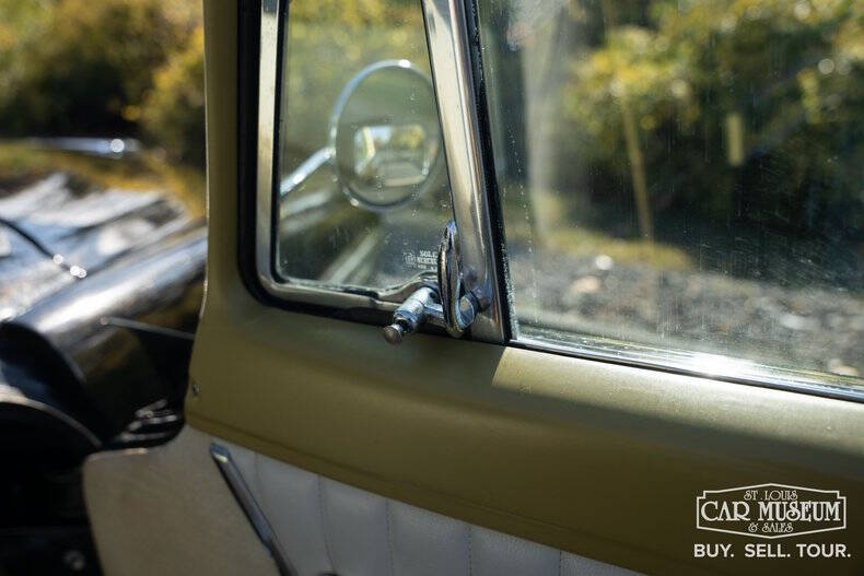 1955 Chrysler New Yorker