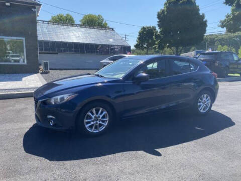 2015 Mazda MAZDA3 i Touring