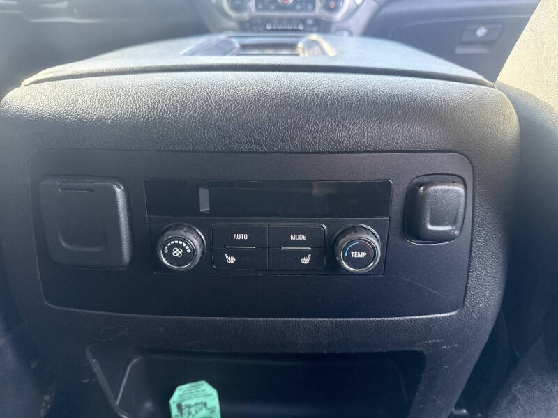 2016 GMC Yukon XL SLT